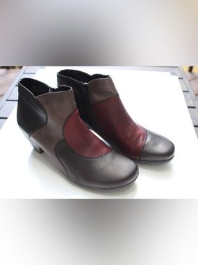 Remonte Dondorf leather ankle boots